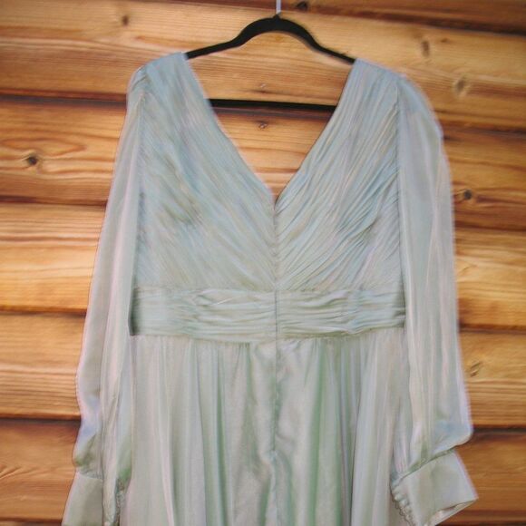 NWT Mac Duggal 67864 Long Sleeve Satin Chiffon Tiered Gown Dress Sage Green - Picture 11 of 15